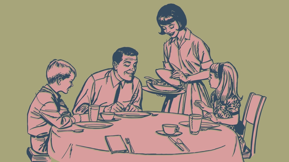 Optimal Dinner Timing: Insights from Experts