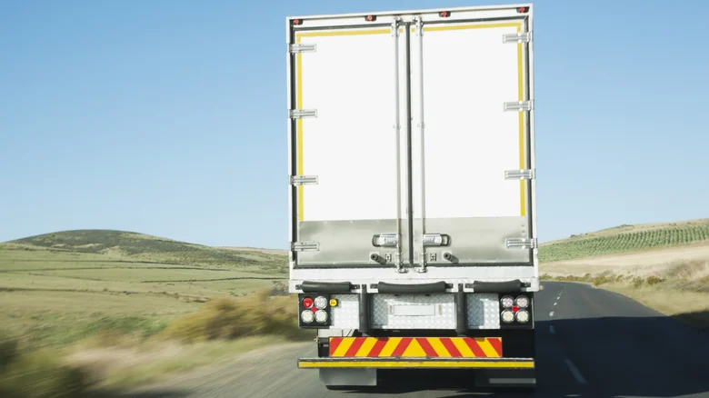 The Importance of Mansfield Bars on Semi-Trucks