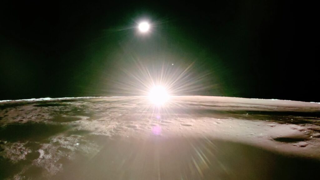 NASA and Firefly Unveil Breathtaking Photos of Moonset and Eclipse
