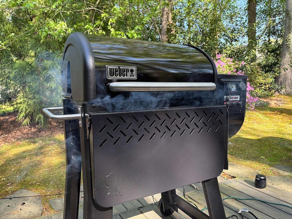 A Streamlined Smart Grill That’s Still a Heavyweight Performer