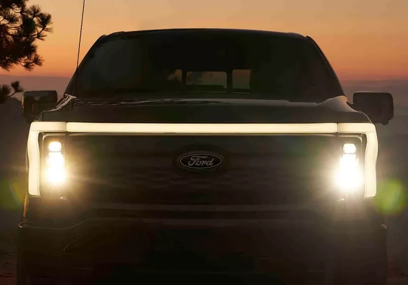 Ford Discontinues the F-150 Lightning to Focus on Battery Storage Solutions