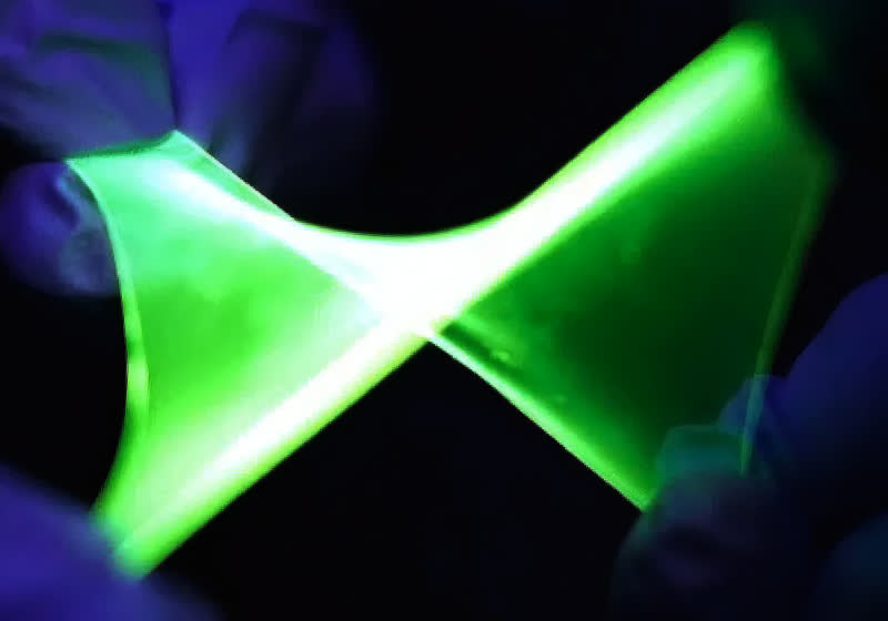 Scientists develop a flexible OLED that can expand to twice its size without losing brightness.