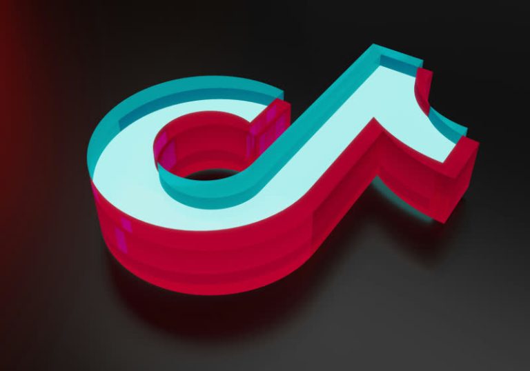 Europe Targets Infinite Scroll: TikTok’s Endless Feed Faces Legal Challenges