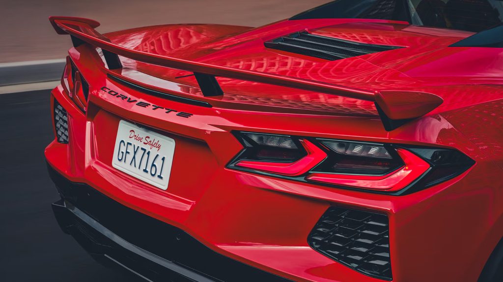 4 Essential Features the C9 Corvette Must Have to Stand Out from the Competition