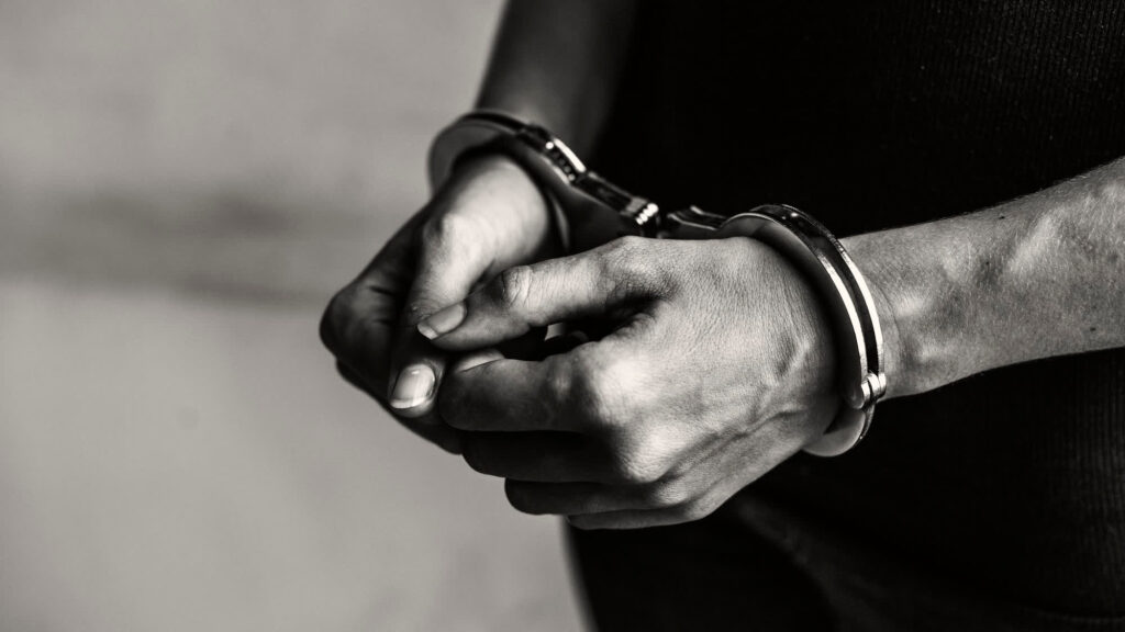 FBI apprehends 21-year-old suspected of spreading malware to 8,000 computers via counterfeit Steam games. FBI apprehends 21-year-old suspected of spreading malware to 8,000 computers via counterfeit Steam games.