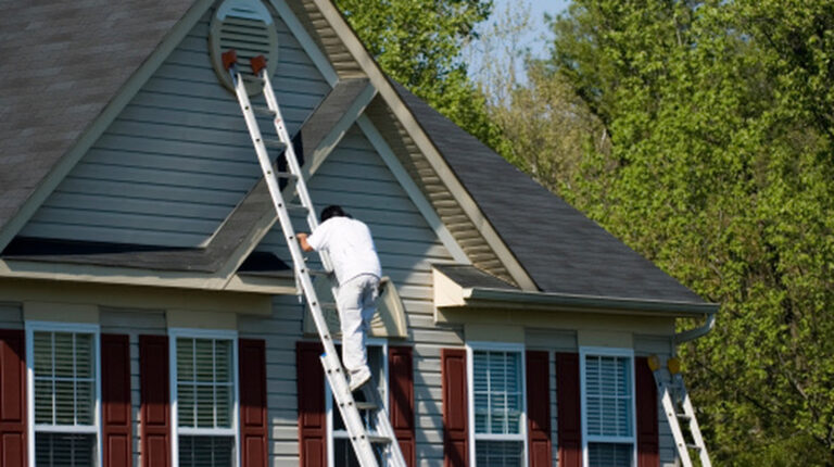 What Is the Purpose of the Ropes on Extension Ladders?